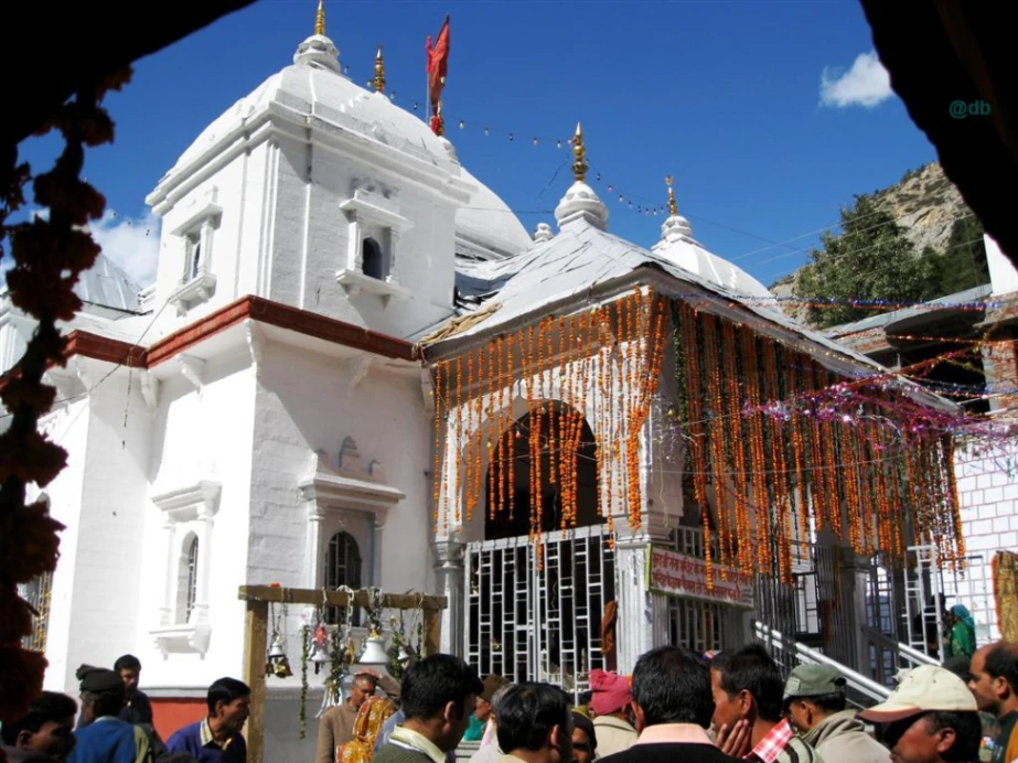 Family Yatra in Gangotri