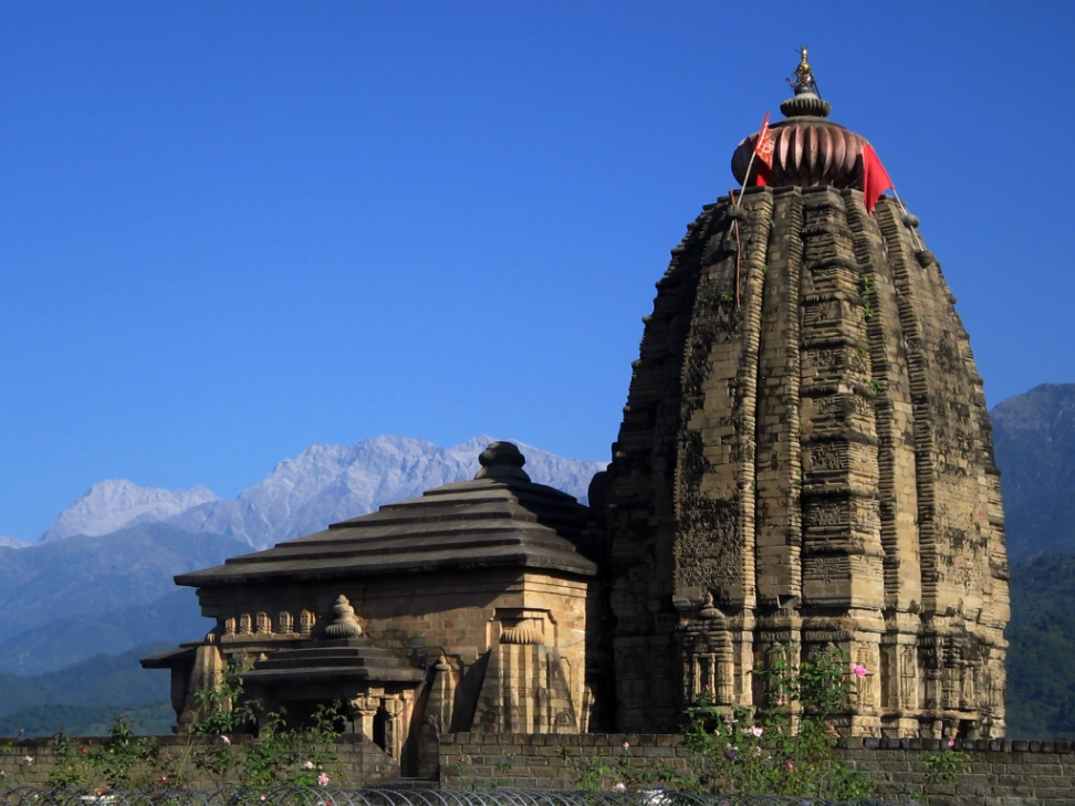 Balanced Darshan in Baijnath