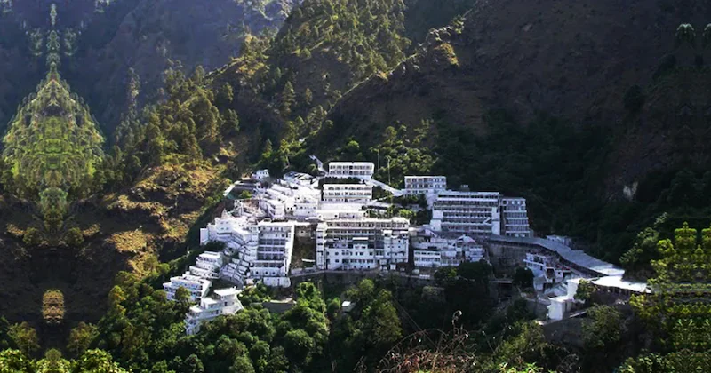 Mata Vaishno Devi Traditional Trek Yatra – From Jammu