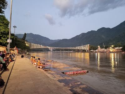 ram-jhula-area-temples-temple-cover-img