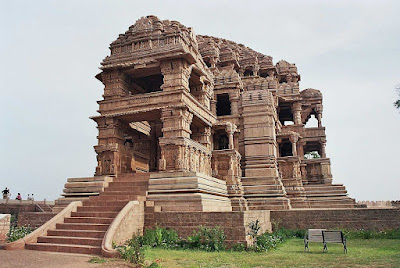 sas-bahu-temple-temple-cover-img